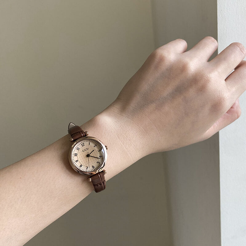 Dainty Brown/Black Round Leather Ladies’ Watch