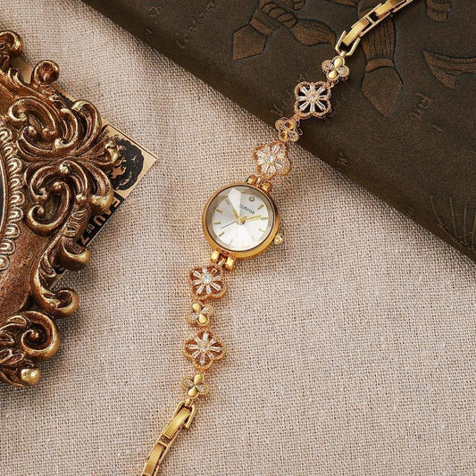Dainty Gold/Silver Small Round Four Leaf Clover Band Women’s Watch