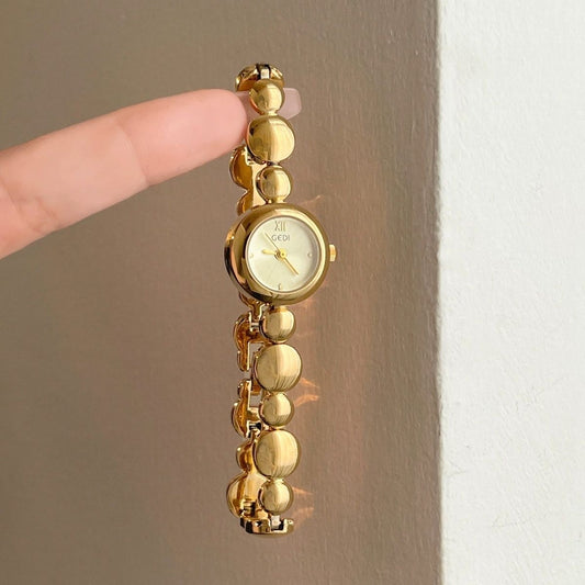 Dainty Round Face Golden Bracelet Watch