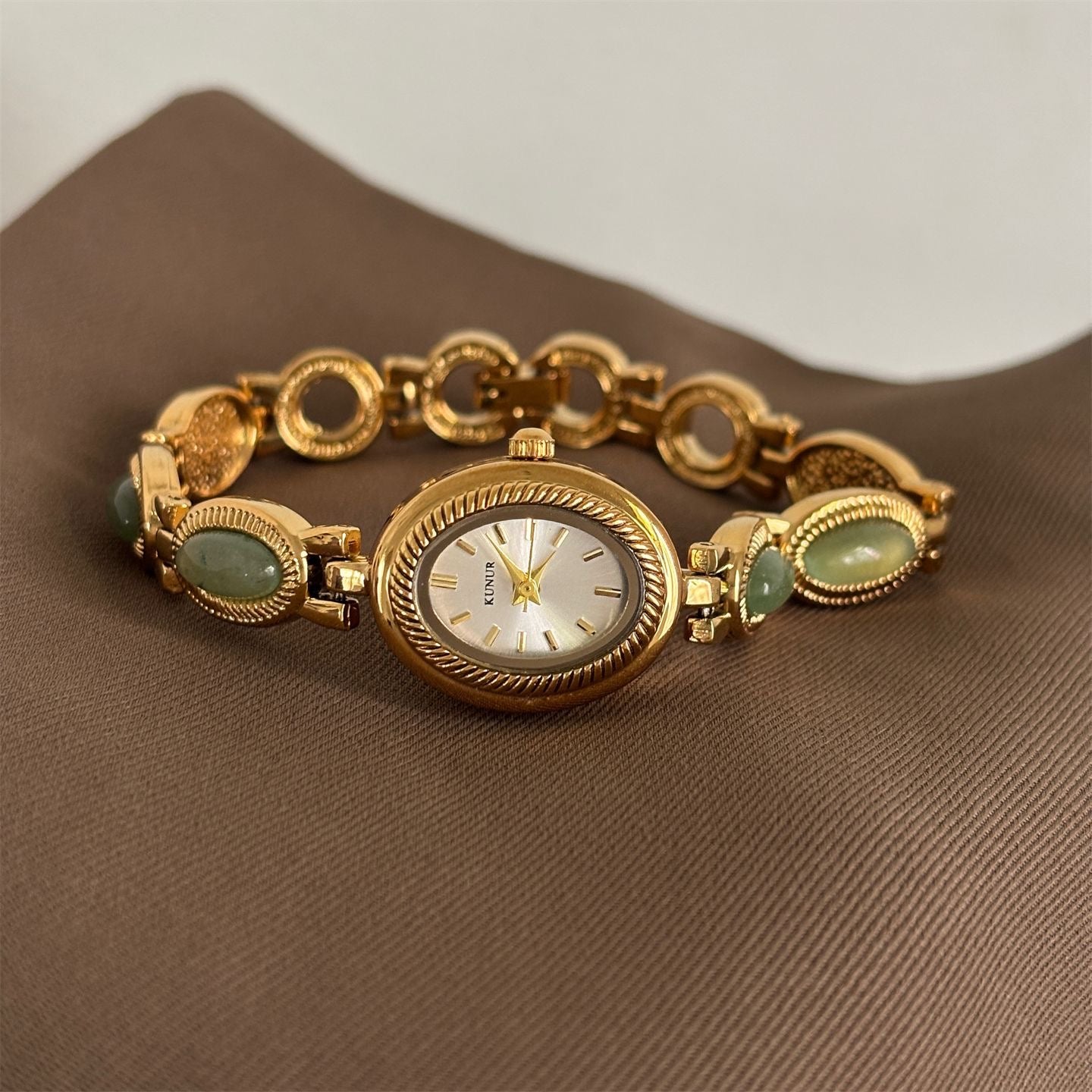 Vintage Natural Tiger’s Eye Stone Bracelet Watch