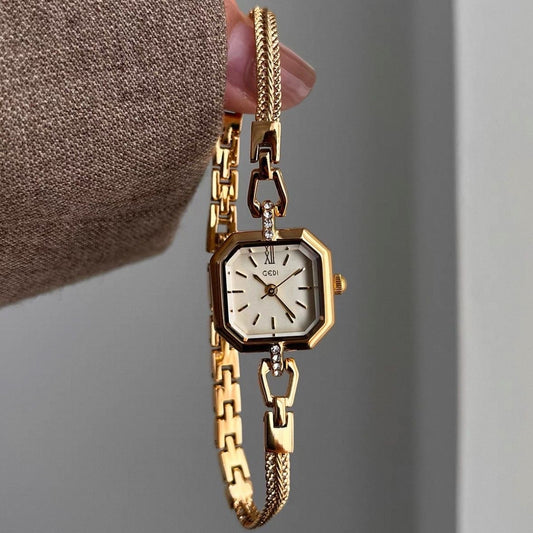 Chic Round Small Face Silver/Gold Thin Bracelet Watch