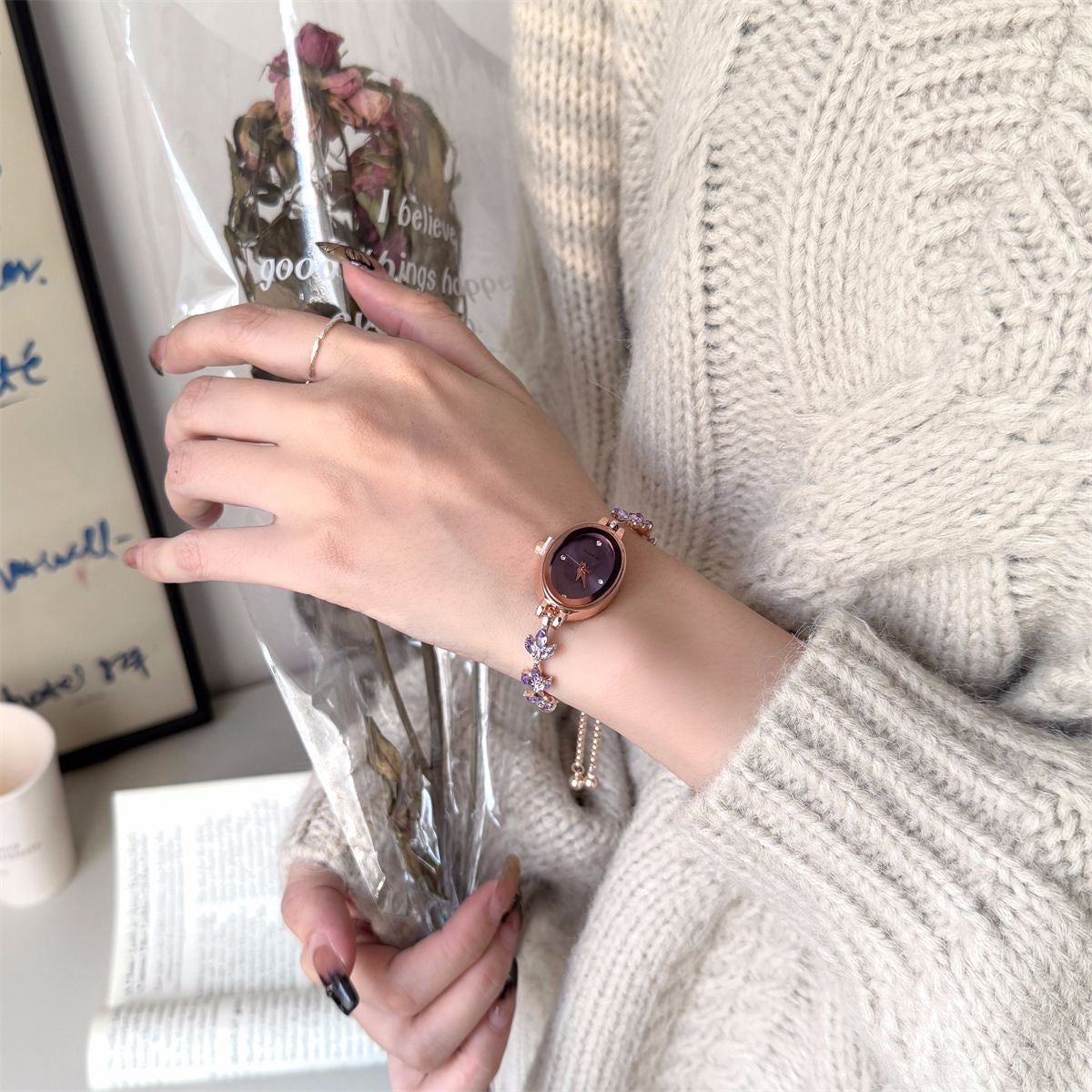 Retro-style oval dial petal bracelet watch