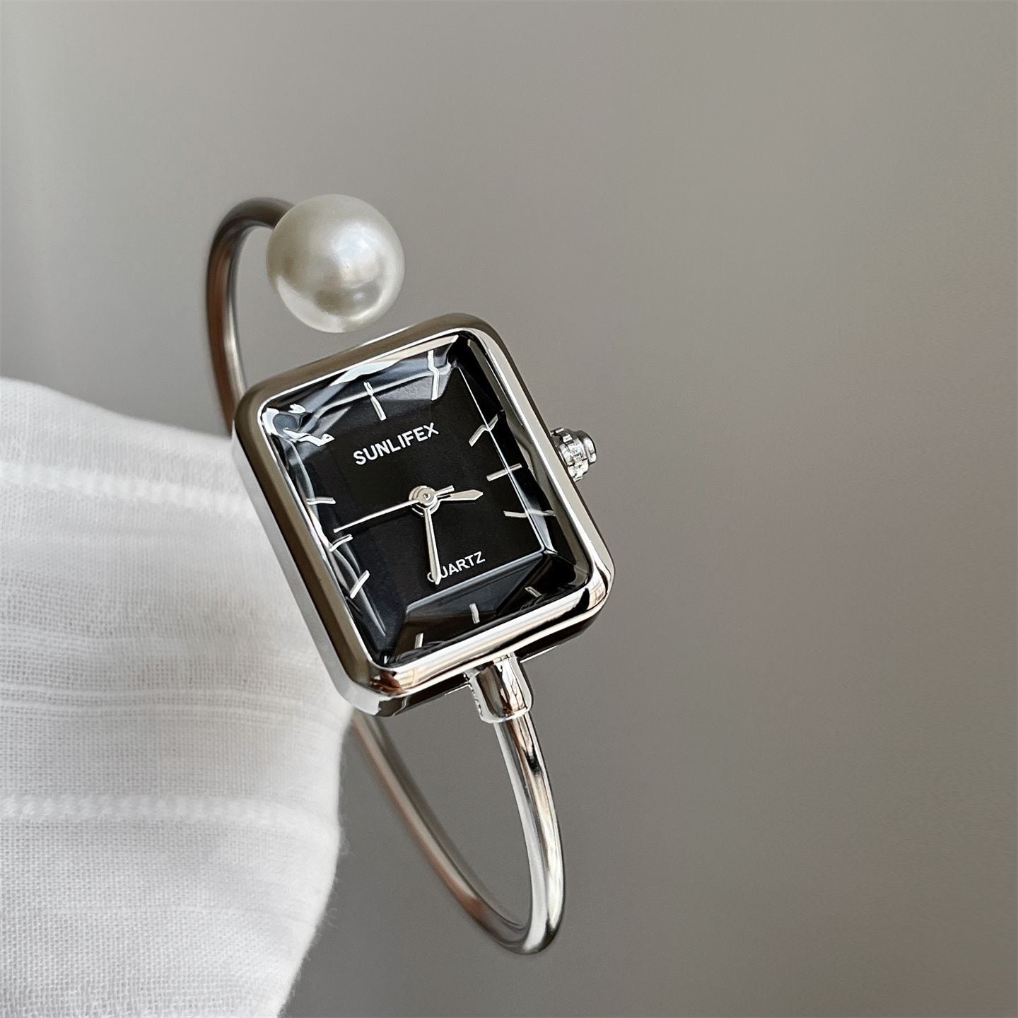 Stylish square dial mother-of-pearl bracelet watch