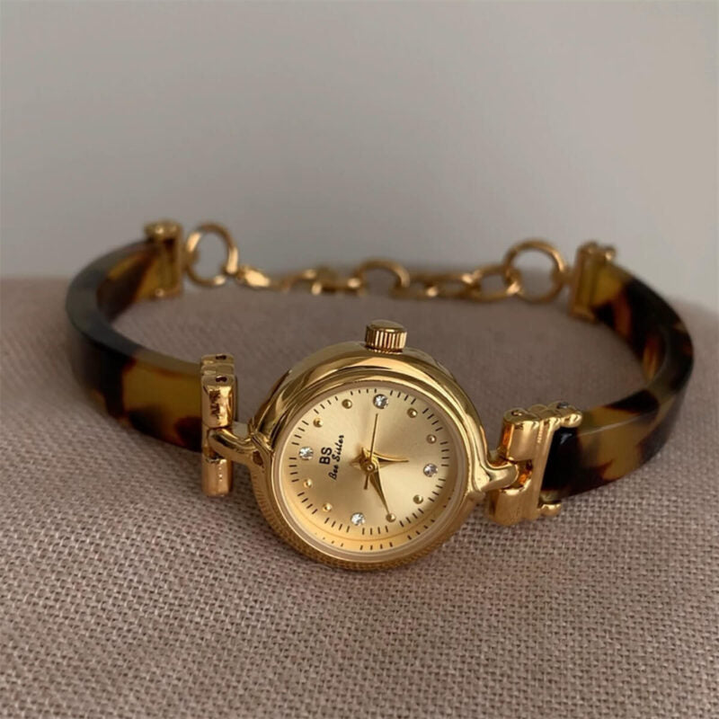 Irregular Resin Small Round Face Bracelet Watch